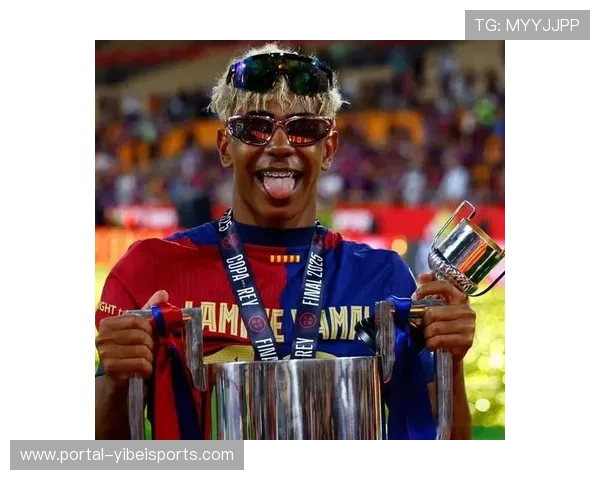 青春风暴对决,埃斯特旺、亚马尔等小将欧冠舞台崭露头角 青春风暴对决,埃斯特旺、亚马尔等小将欧冠舞台崭露头角